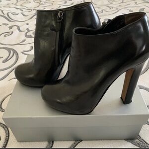 Gianmarco Lorenzi Black Leather Ankle Booties
